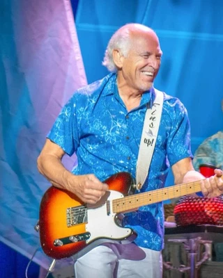 CAMISA MANGA CORTA MARGARITAVILLE DE KENNY FLOWERS LA ODA A JIMMY AZUL M Foto 1 de 4