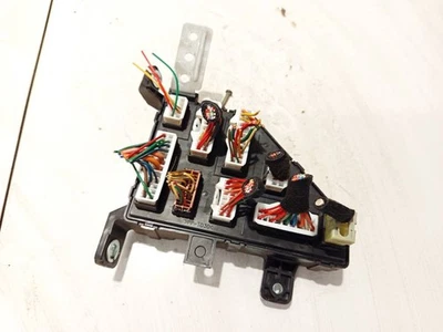 Kia Sportage 2006 Fuse Box 919501f510, Genuine #2606193-48 - Image 1 of 4