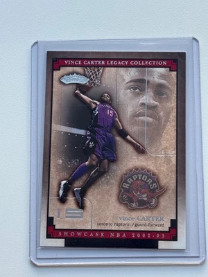 2002-03 Fleer Showcase Legacy Collection /1000 Vince Carter #7LC HOF - Image 1 of 4