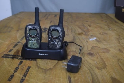 Midland LXT-315 Two Way Radios Walkie Talkies Set with Charger Outdoor Hunting - Image 1 of 3