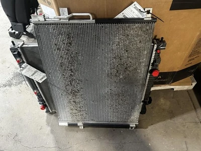 AC Condenser Fits 18-24 ENCLAVE 2052219 Foto 1 de 2