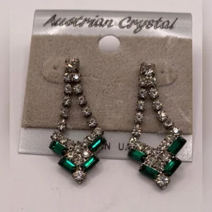 Women’s Earrings Austrian Crystal Clear Green Art Deco MCM Pierced Dangle 1.5” - Picture 1 of 1