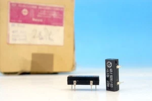 6x RGT 13/1 03/505/01 RFT Reed Relais 750 Ohm 5V 100V 0,5A 500mA LS-TTL OUT - Bild 1 von 1