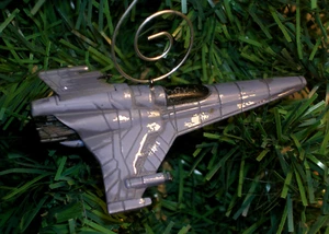 BATTLESTAR GALACTICA TITANIUM - COLONIAL VIPER MARK VII CUSTOM ORNAMENT !!! - Bild 1 von 5