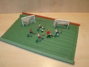 7853) Tip-Kick - orig. Calcio balilla - gioco - per pezzi di ricambio - vedi - Foto 1 di 2