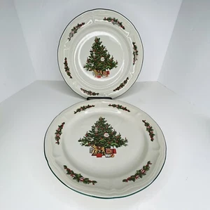 2 Weihnachtsbaum Speiseteller Weihnachtsgeschenke Stechpalme Kerzen 10,5" Urlaub * KEINE Chips - Bild 1 von 4