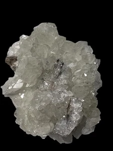 Datolite crystals, Braen’s Quarry, Haledon, NJ - Picture 1 of 4