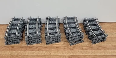 Lote de 24 LEGO Metal Curvo Tren Pista 9V Azul Gris 2867 Foto 1 de 3