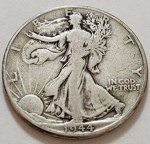 Medio dólar Walking Liberty 1944 50c 90 % plata (WL25) - Imagen 1 de 4