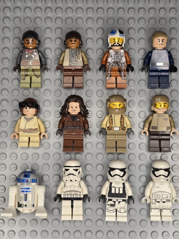 Lego Star Wars Minifigures Lot - Image 1 of 1