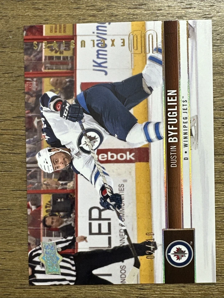 2012 UPPER DECK UD EXCLUSIVES SPECTRUM SUPER RARE!!! 02/10 DUSTIN BYFUGLIEN #196 - Image 1 of 2