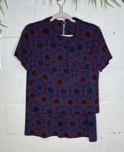 Vintage 1960s Union Made Two Piece Skirt Set in Blue Black & Red Floral Print - Picture 1 of 12