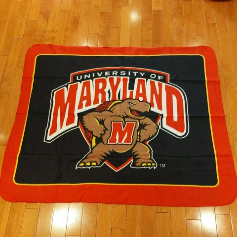 UNIVERSITY OF MARYLAND BLANKET 3.5 FT X 4.5 NEW NIP TESTUDO TERRAPINS SOFT THROW Cover
