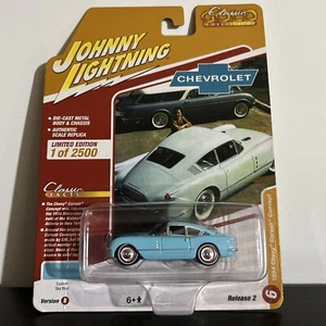 Johnny Lightning 1954 Chevrolet Corvair Concept Car Classic Gold Collection 1:64 - Picture 1 of 3