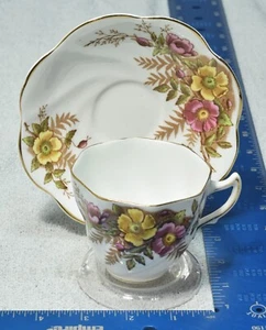 Taza de té Rosina England Bone China platillo flores amarillo rosa vintage - Imagen 1 de 10