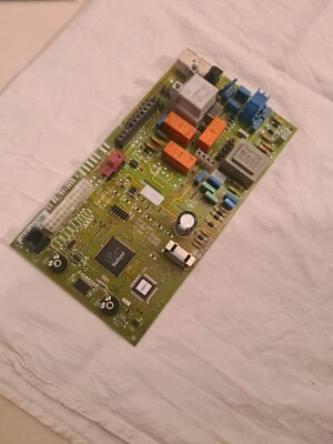 scheda comandi caldaia Vaillant VMW 280-5 - Immagine 1 di 4