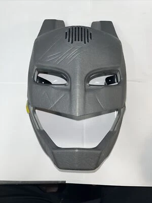 2015 Batman Electronic Voice Face Mask TM & DC TESTED WORKING Youth And Adult - Image 1 of 4
