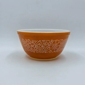 PYREX Mixing Nesting Bowl 402 Woodland Floral 1.5 L Light Brown Vintage 1978-83 - Picture 1 of 10