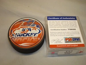 Zach Parise Signed Team U.S.A. Hockey Puck Autographed Wild PSA/DNA COA 1A - Picture 1 of 4