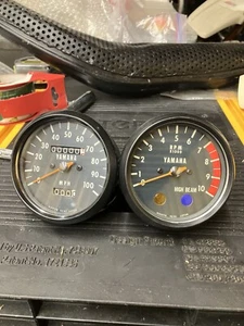 1974-1976 Yamaha DT 250 DT 400 NOS Speedometer and Tachometer - Picture 1 of 7