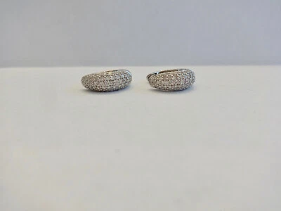 Wunderschöne Creolen, 118 feine Brillanten, 750er Weißgold, 1,36 carat. - Bild 1 von 4