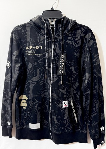 A BATHING APE (BAPE) AAPE by a Bathing Ape Universe Felpa Nera con Cappuccio (S) + Pantaloni (2XL) Confezione