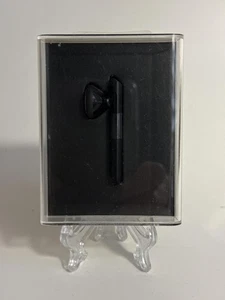 For Collectors Boxed Apple A1221 iPhone Bluetooth Headset (MB537LL/A) - Picture 1 of 3