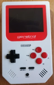Retro-Bit GoRetro! Portable Handheld Game System - Imagen 1 de 3