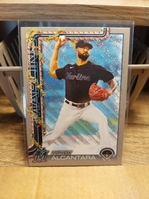 2025 Topps Holiday Sandy Alcantara #H144 Silver Glitter Parallel Miami Marlins - Image 1 of 2