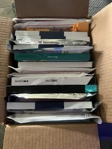 Lot Of 20 Cell Phone Cases / Screen Protectors Various Models / Brands Colors - Picture 1 of 3