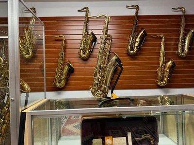 Saxofón tenor Conn 10m Lady 291xxx Foto 1 de 4