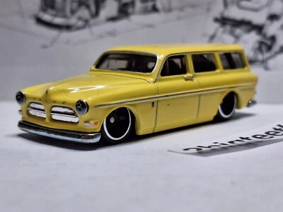 Volvo P220 Amazon Estate 1962 62 Hot Wheels edición limitada pilotos reales amarillo Foto 1 de 4