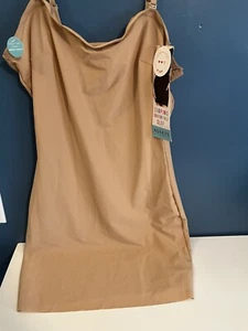 Assets By Spanx Shapewear Convertible Slip Wears 5 Ways Nude Size 1X NEW - Picture 1 of 10