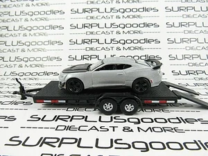 Auto World LOOSE Track Day: Silver 2019 CHEVROLET CAMARO ZL1 1LE w/Car Trailer - Picture 1 of 9