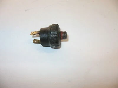 Polaris Indy Ultra RMK XLT600 1996 interruptor de luz de freno de parada Foto 1 de 4