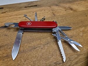 Victorinox Huntsman Red Sak Swiss Army Knife For Camping And Survival 91 mm