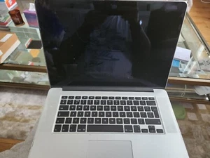 Apple MacBook Pro A1398 (2012) (USZKODZONY) - Zdjęcie 1 z 3