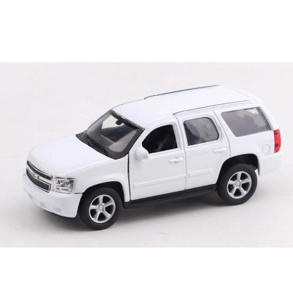 Chevrolet Motor Car [TAHOE] Mini Diecast 1:38 Scale Miniature Toy - Image 1 of 4