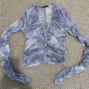 Zara camicia donna XL maglia trasparente blu chiaro bottoni davanti increspato collo profondo blusa - Foto 1 di 5