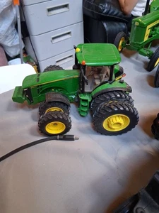 Ertl 1/32 John Deere 8360R 4WD Tractor Prestige Collection - Picture 1 of 7