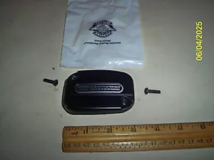 OEM Black Front Brake Master Cylinder Cover for Harley Touring - Picture 1 of 2