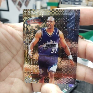 1998-99 Bowmans Best Best Cuts Karl Malone # 4 - Picture 1 of 2