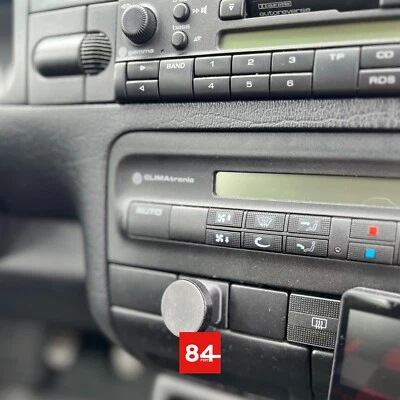 VW Golf 3 Vento Halter Handy Iphone Magnet Docking - Blindstopfen Quadrat - Bild 1 von 4