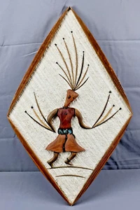 Wood & Textile Wall Hanging "Whip Dancer" Paul Hallowell 1986 Phoenix 35" x 22" - Bild 1 von 8