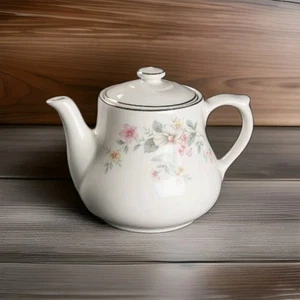 Hall's Superior Ovenware- Springtime, Porcelain Coffee/ Teapot 9 Cup USA EX - Picture 1 of 6