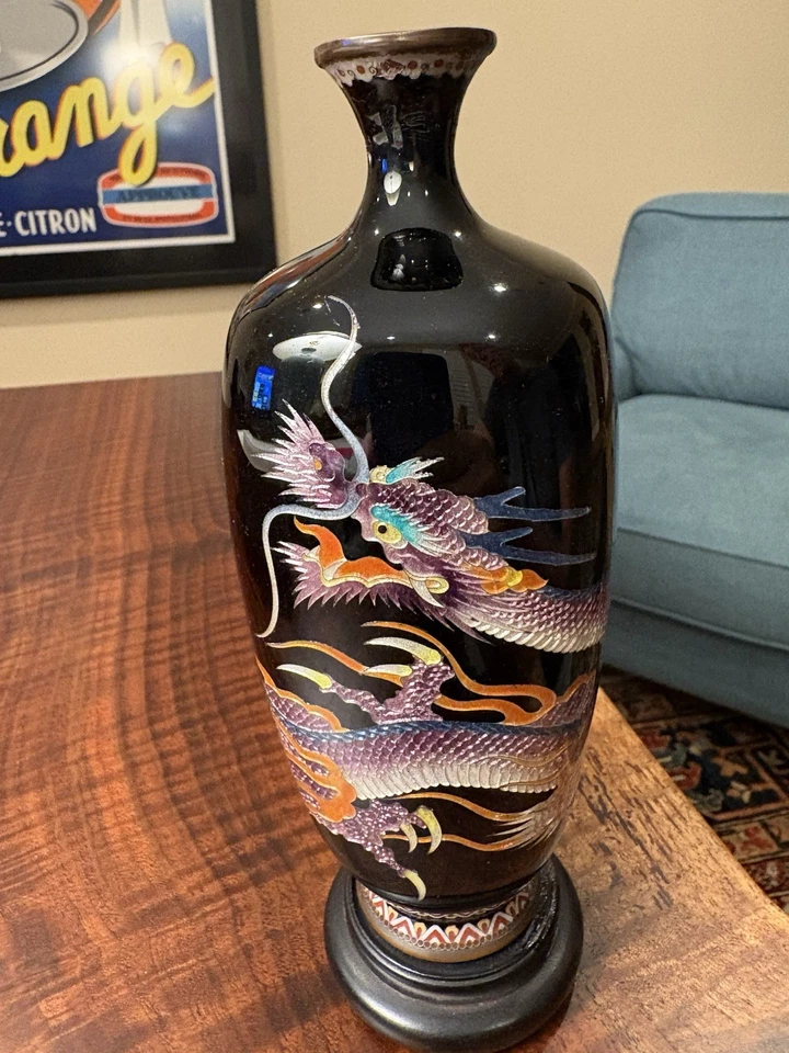 "Florero japonés de dragón esmaltado Cloisonne período Meiji: 7,5"" x 2,75""" Foto 1 de 4