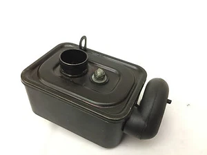 YAMAHA XVS650 V-STAR OEM AIR CLEANER CASE W/ CAP * - Picture 1 of 3