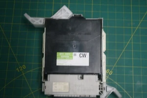 2014 LEXUS ES300H Multiplex Network BCM 89221-33730 OEM - Imagen 1 de 9