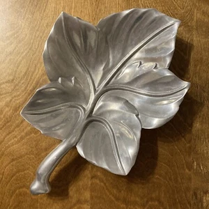 Bandeja en forma de hoja firmada por Royal Hickman Bruce Fox diestro 1 metal plateado MCM - Imagen 1 de 13