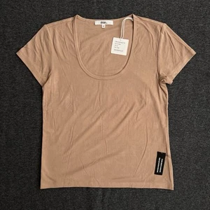 NUEVA Camisa Etre Cecile Mujer M/L Beige Desnudo Manga Corta Cuello Redondo Camiseta Básica - Imagen 1 de 6